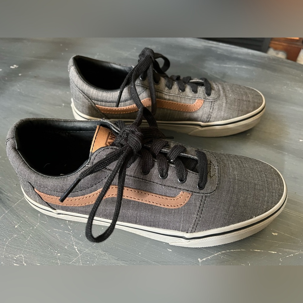 VANS Youth Textile Black Gray and Brown  Skate Shoes